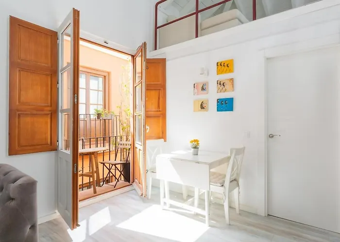 Plaza De Martires Apartment