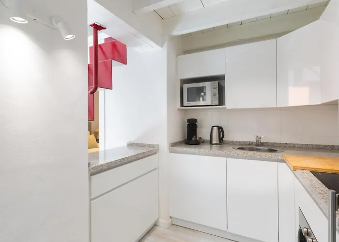 Apartment Plaza De Martires