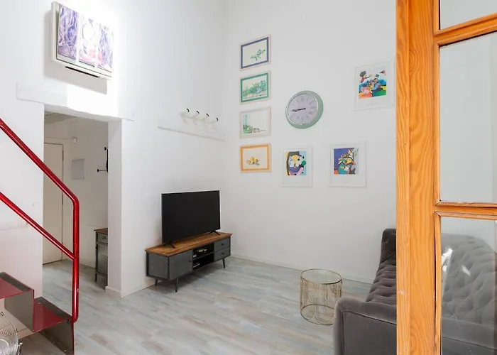 Plaza De Martires Apartment *
